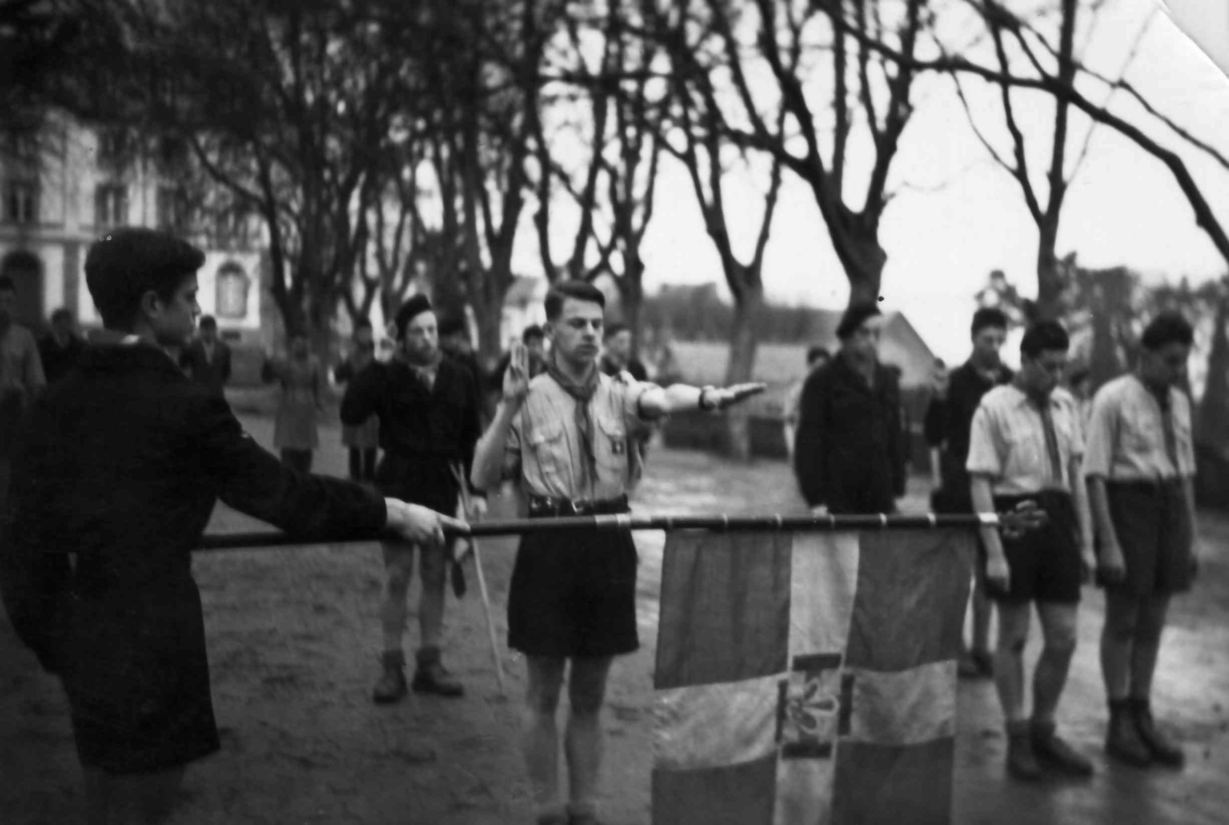 Promesse scoute, en 1957 Promesse scoute, en 1957