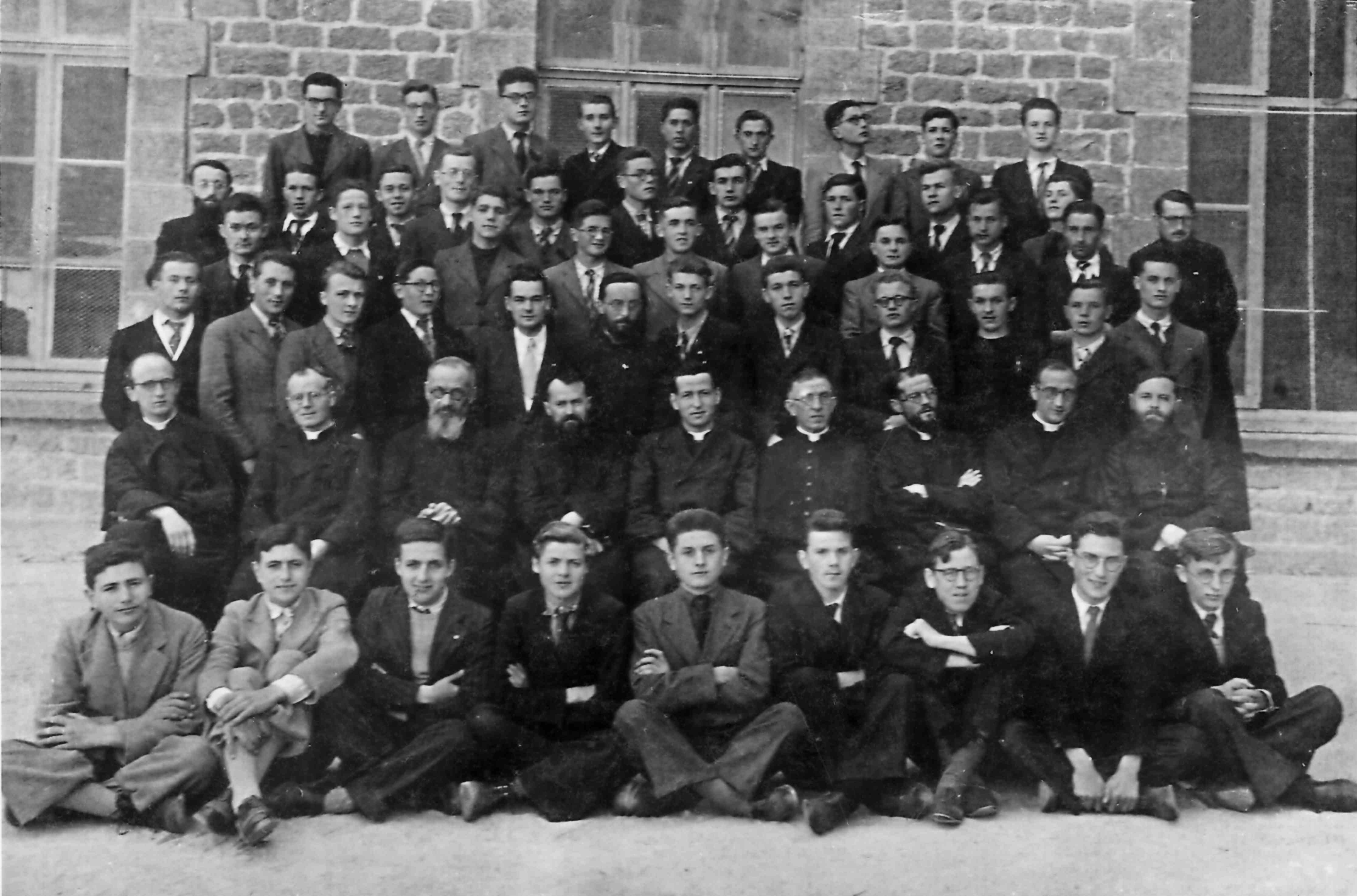 La division des Grands 1943-44 La division des Grands 1943-44