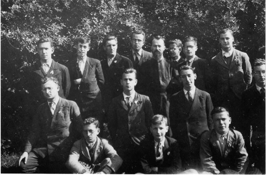Les 1ères en 1941-42 Les 1ères en 1941-42